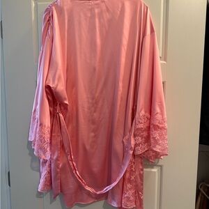 Victoria’s Secret Pink Satin Lace Trim Robe medium large